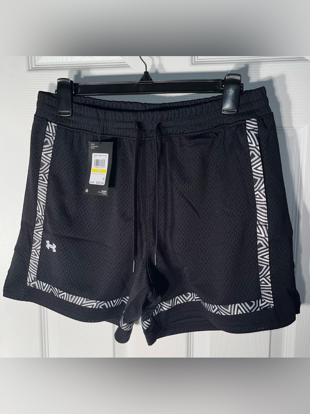 $50 Under Armour Baseline Pro Mesh Shorts Womens Medium Black Zip Side Pockets